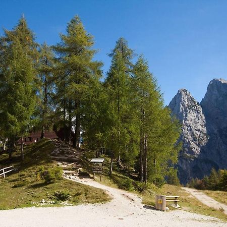 Erjavceva Mountain Hut At Vrsic Pass Hotel Kranjska Gora Exterior photo